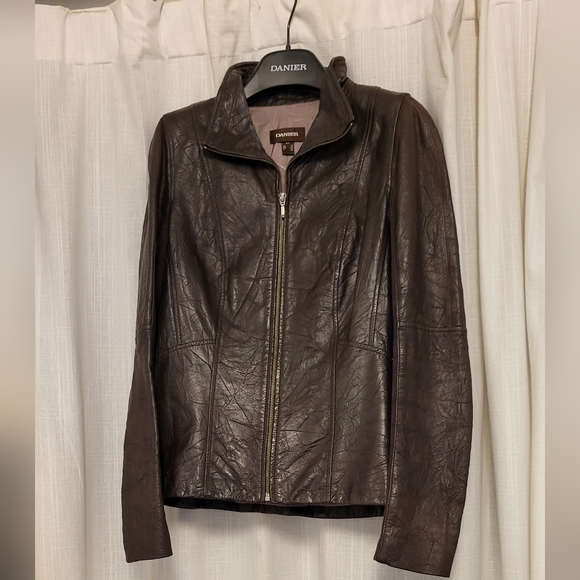 Womans Leather Jacket - Picture 1 of 4